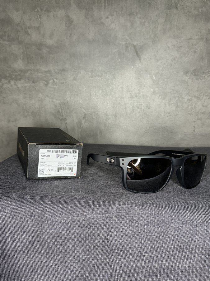 Oakley Holbrook XL Negro