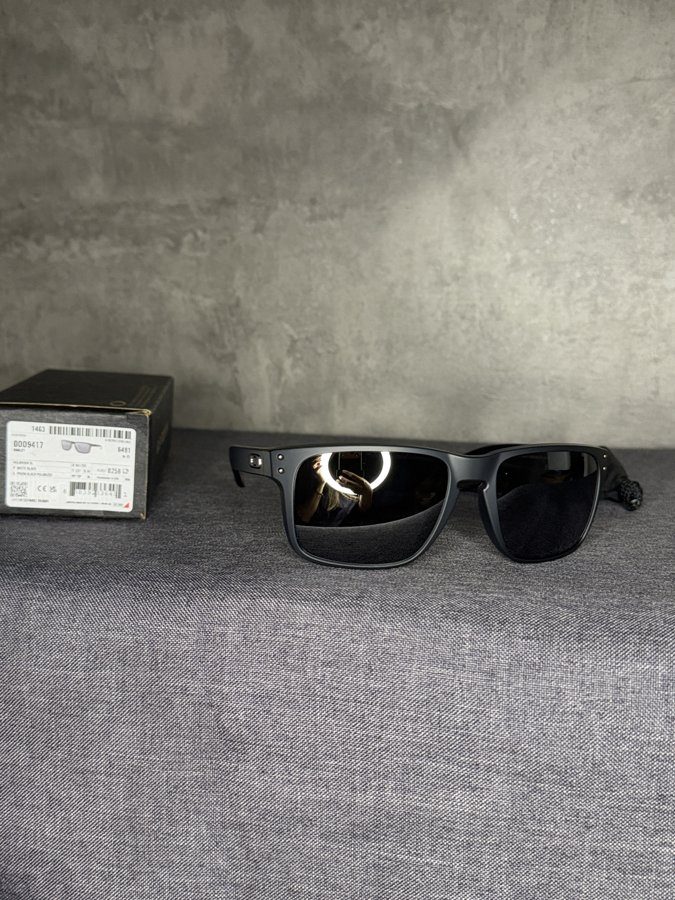 Oakley Holbrook XL Negro