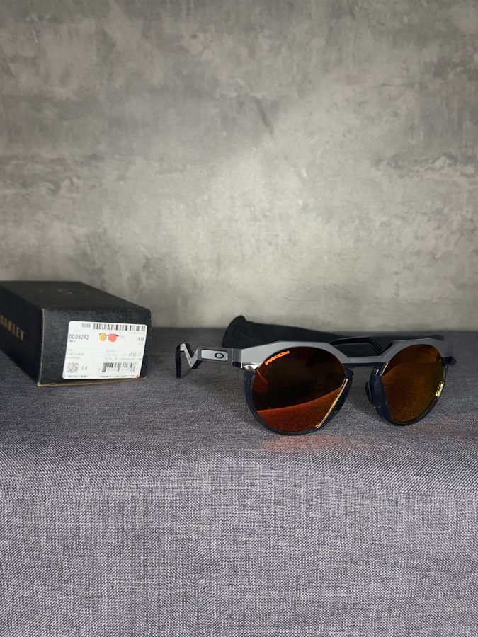 Oakley HSTN Cristal Rojo
