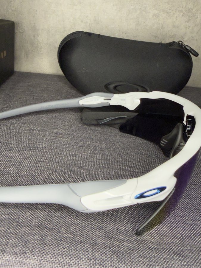 Oakley Radar